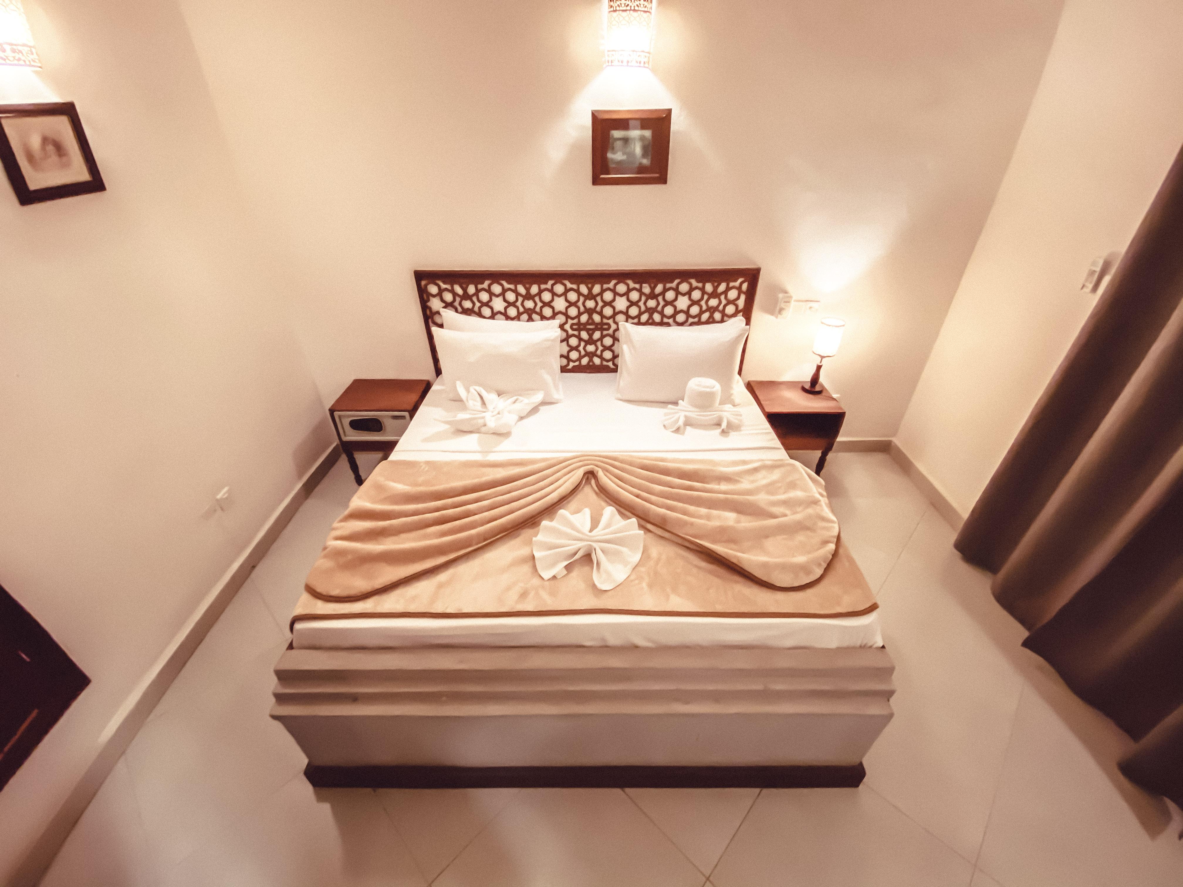Smiles Stone Town Hotel Zanzibar ภายนอก รูปภาพ
